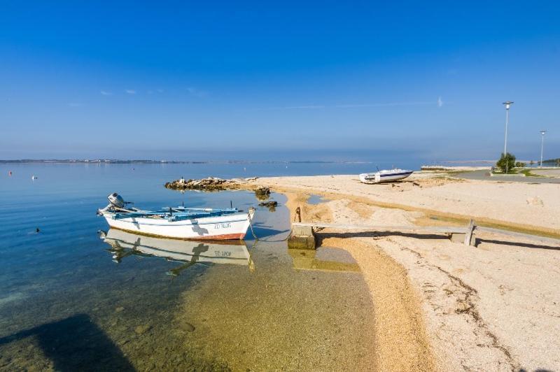 Apartment Nin - Vrsi At The Beach المظهر الخارجي الصورة