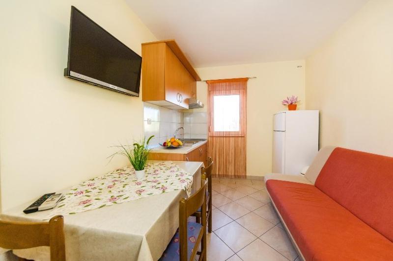 Apartment Nin - Vrsi At The Beach المظهر الخارجي الصورة