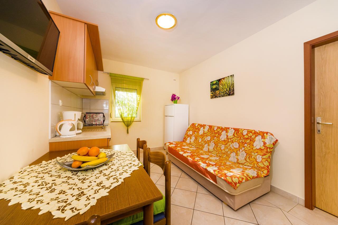 Apartment Nin - Vrsi At The Beach المظهر الخارجي الصورة